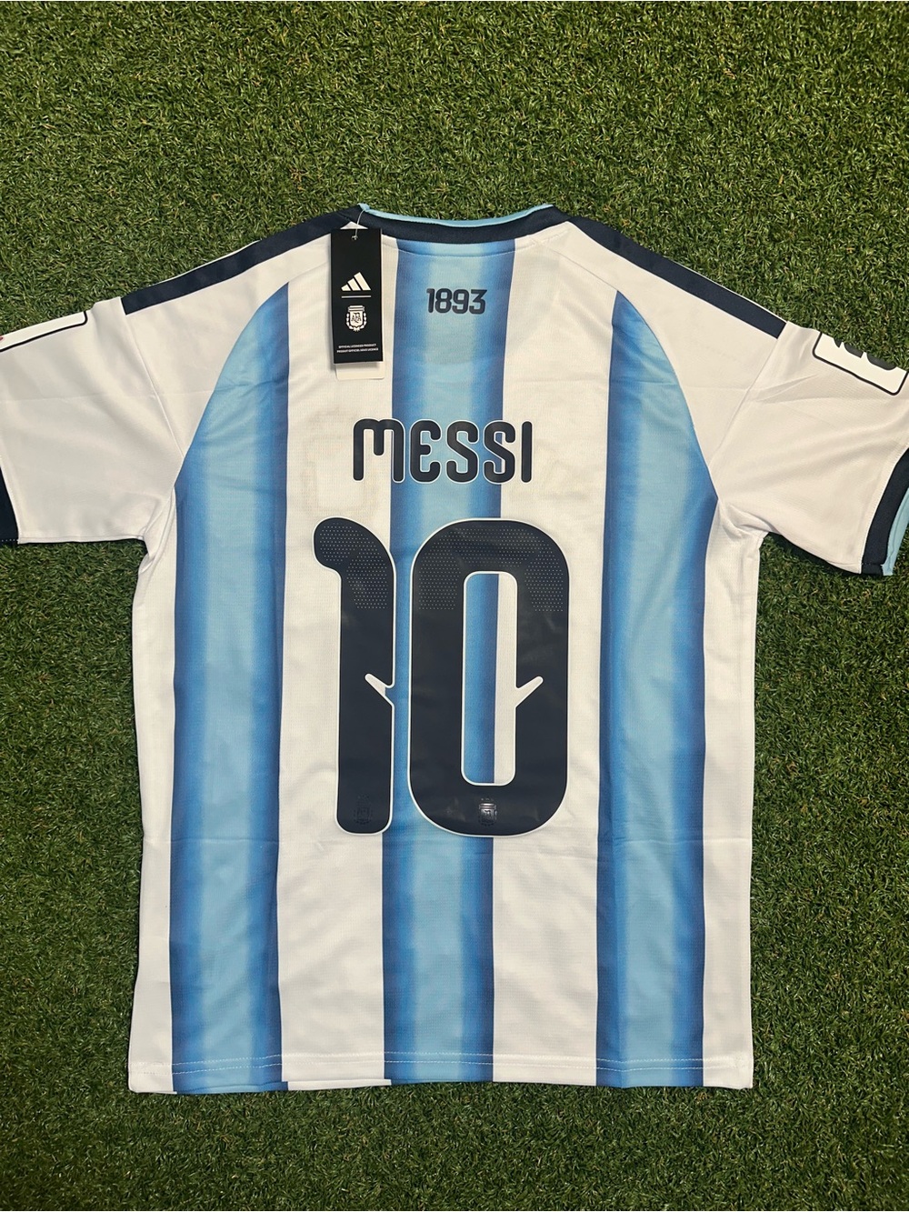 Adidas Messi Argentina #10 Home Soccer Jersey - White & Sky Blue - Picture 2 of 6